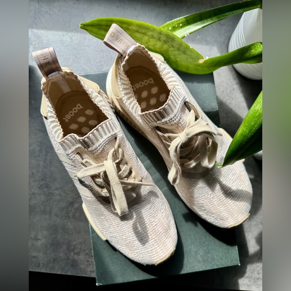 Adidas Boost Original NMD R1 PK PrimeKnit shoes - Picture 5 of 12